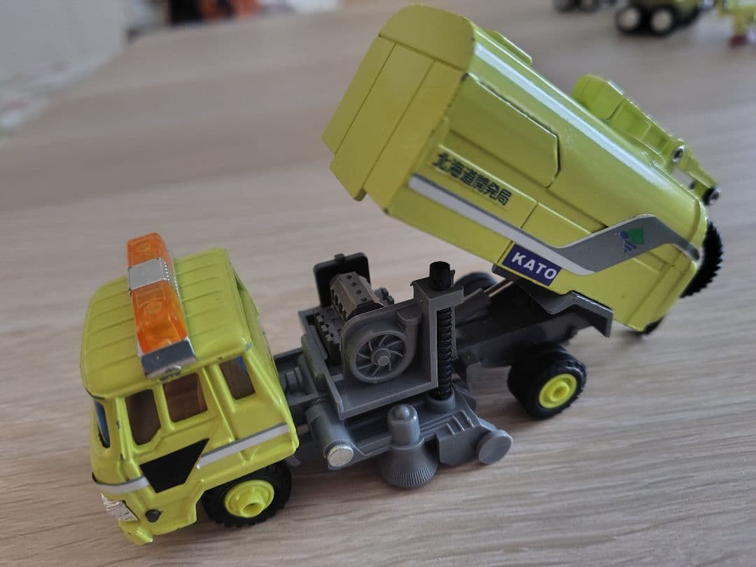 【訳アリ】北海道開発局　ミニカーセット8台　（1月10日迄）