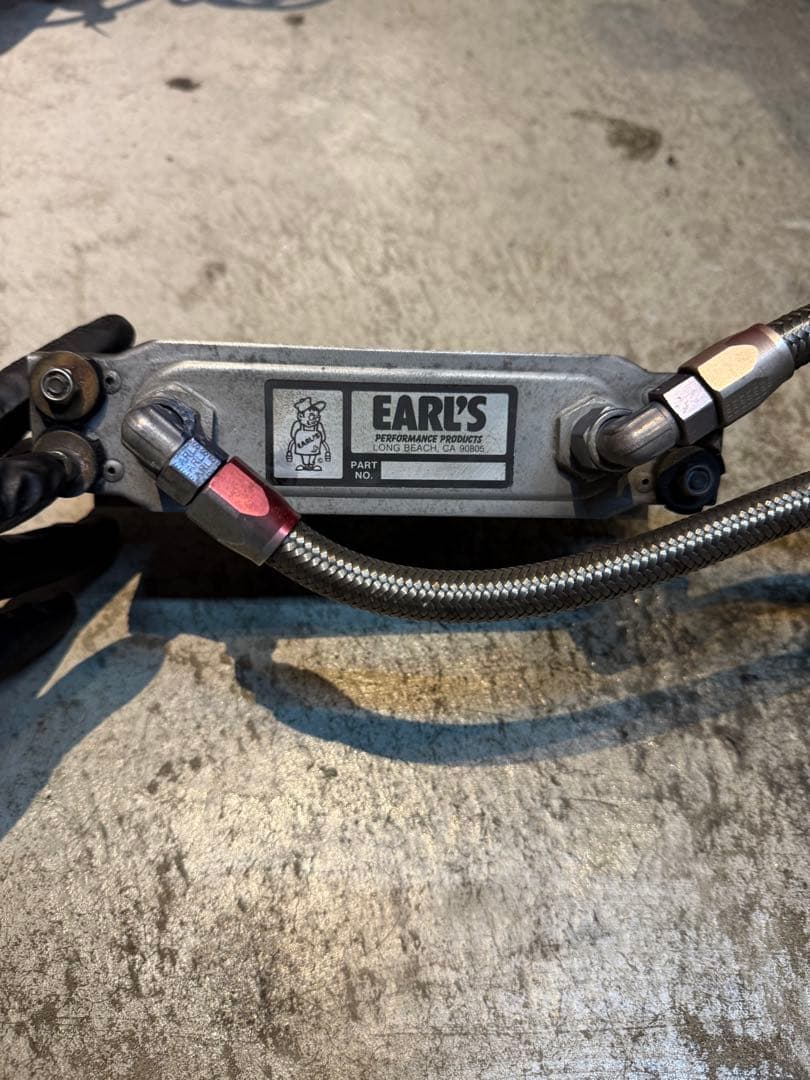 TW200 DG07J 取り付けステー付きオイルクーラー　アールズ EARL’S