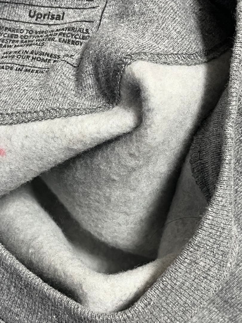 パタゴニア P-6ラベル アップライザルクルースウェットシャツ グレー