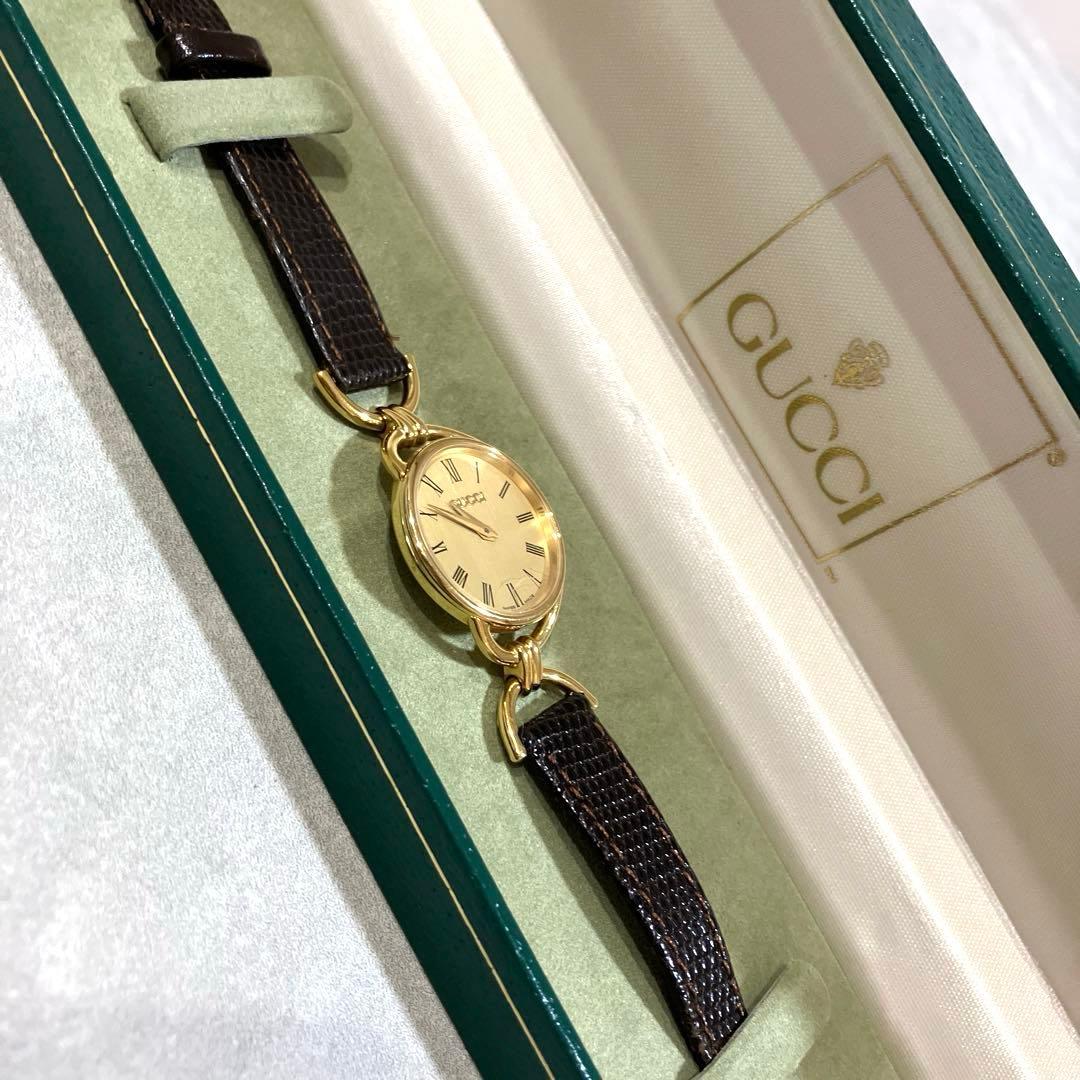 GUCCI 腕時計 オーバルケース 6000.2.L