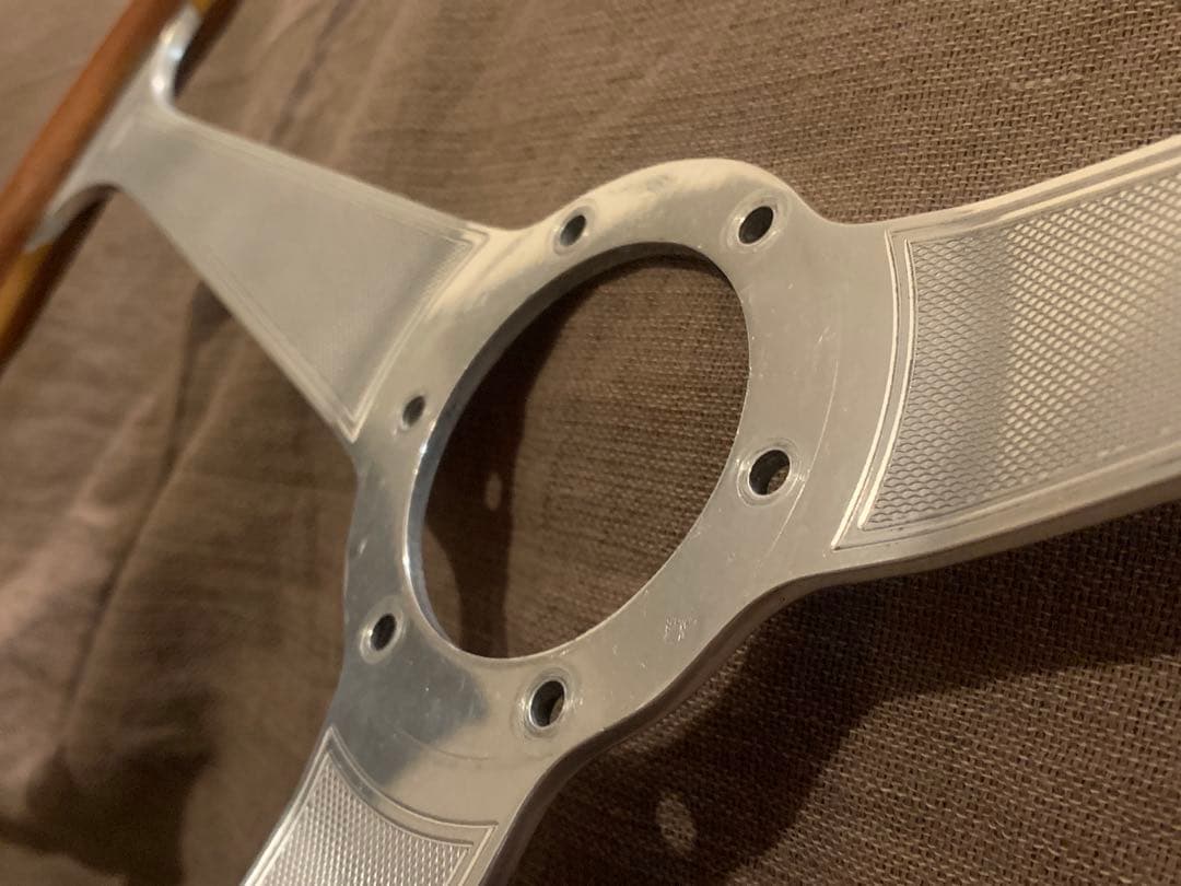 NARDI ANNI60 ナルディ　ウッド　ステアリング