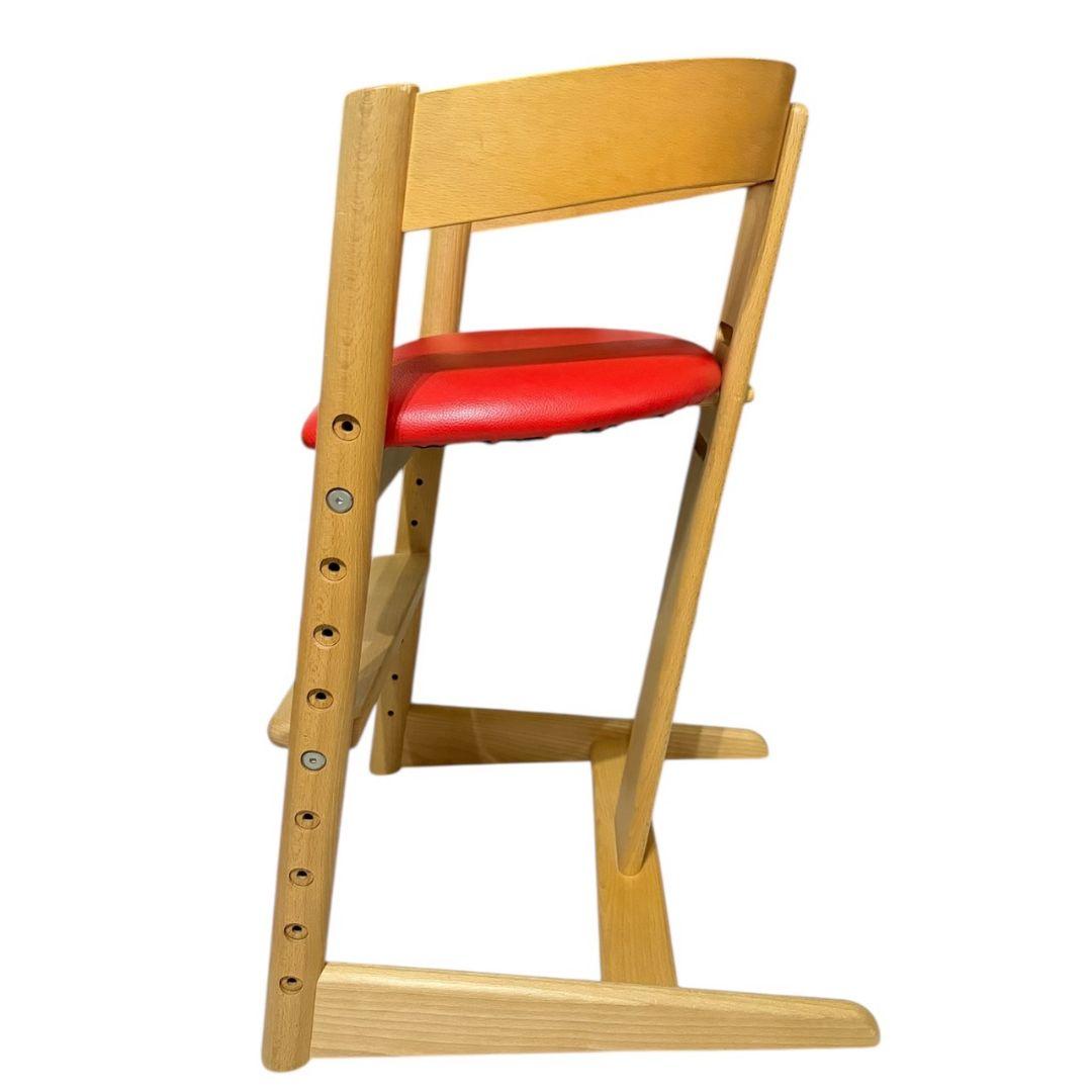 【木馬舎】美品　プレディクトチェア ハイチェア キッズチェア　レッド
