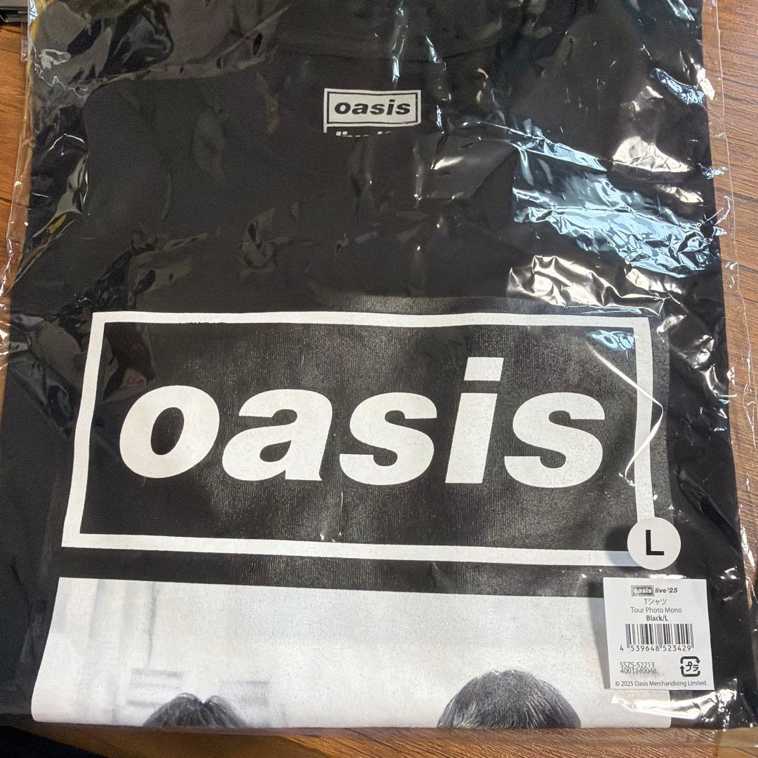 完売 公式oasis live '25 東京公演Tシャツ モノクロ Lサイズ