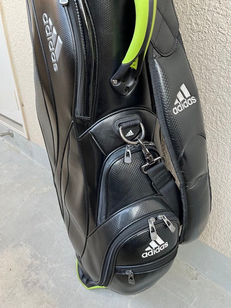 稀少品！アディダス adidas キャディバッグ 軽量　2016年　AWS29