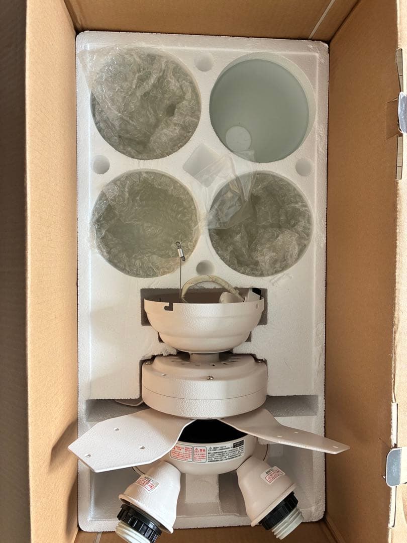 シーリングファンライト　送料込み