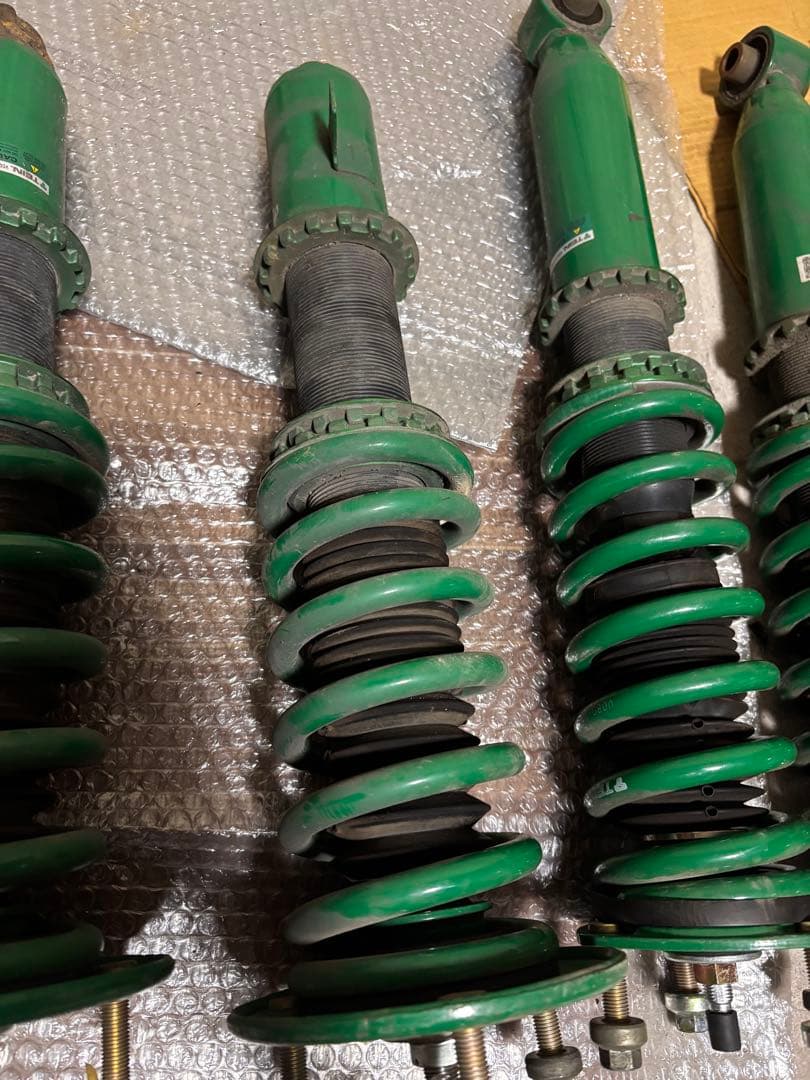 TEIN テイン　車高調　　マークX、クラウン、アルファード