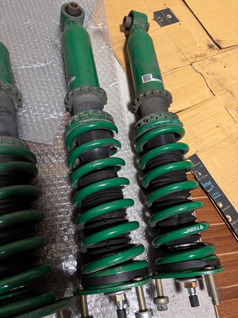 TEIN テイン　車高調　　マークX、クラウン、アルファード