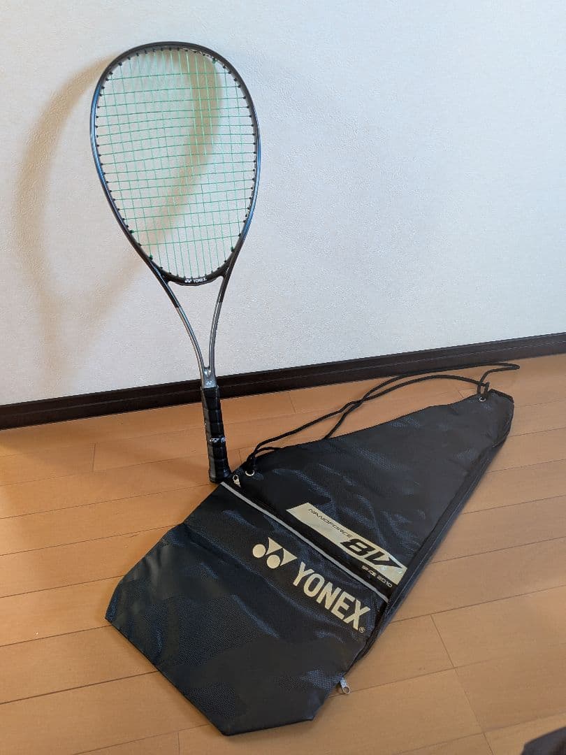 YONEX ナノフォース8V　レブ　REV　一回のみ使用