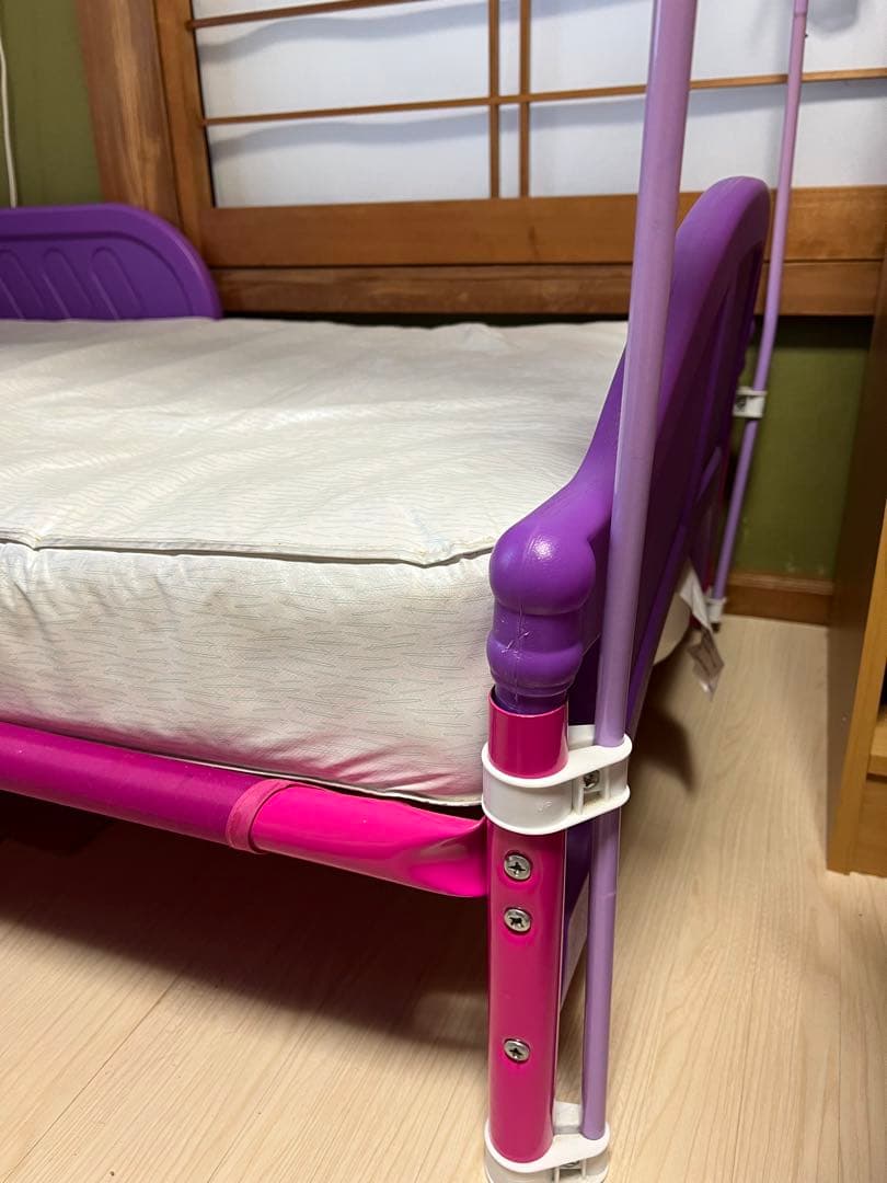 【ゾウさん】デルタ ディズニー キャノピー付き幼児用ベッド