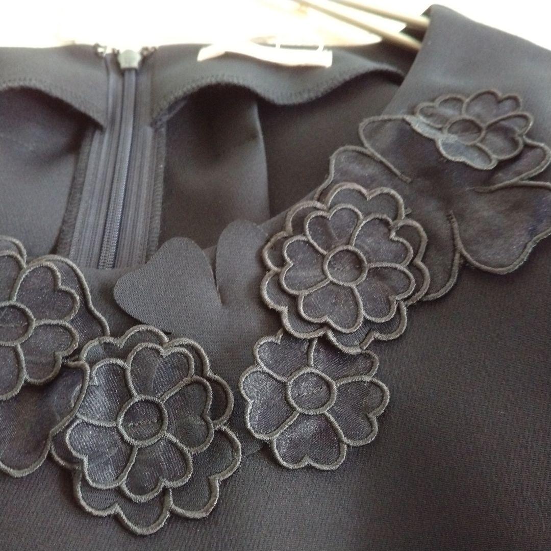 【ローズティアラ】未使用 24AW 大きいサイズ46 フラワーモチーフ ブラウス