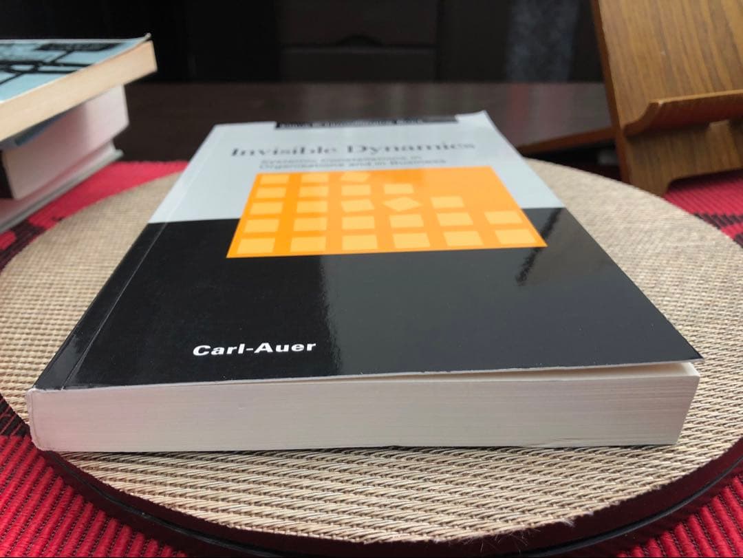 洋書 Invisible Dynamics - Klaus P. Horn