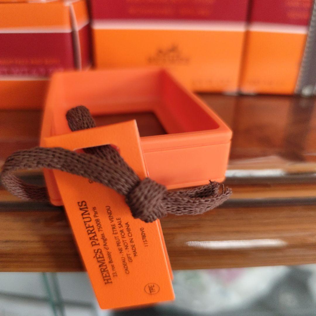 エルメス　Eau de rhubarbe écarlate セット