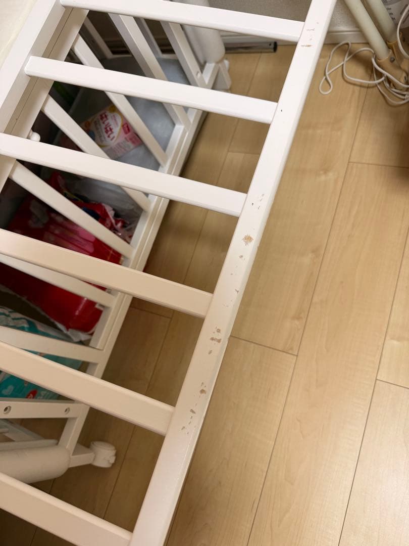 カトージ　ベビーベッド　折り畳み　3段高さ調節　ホワイト　白　ミニ　木製