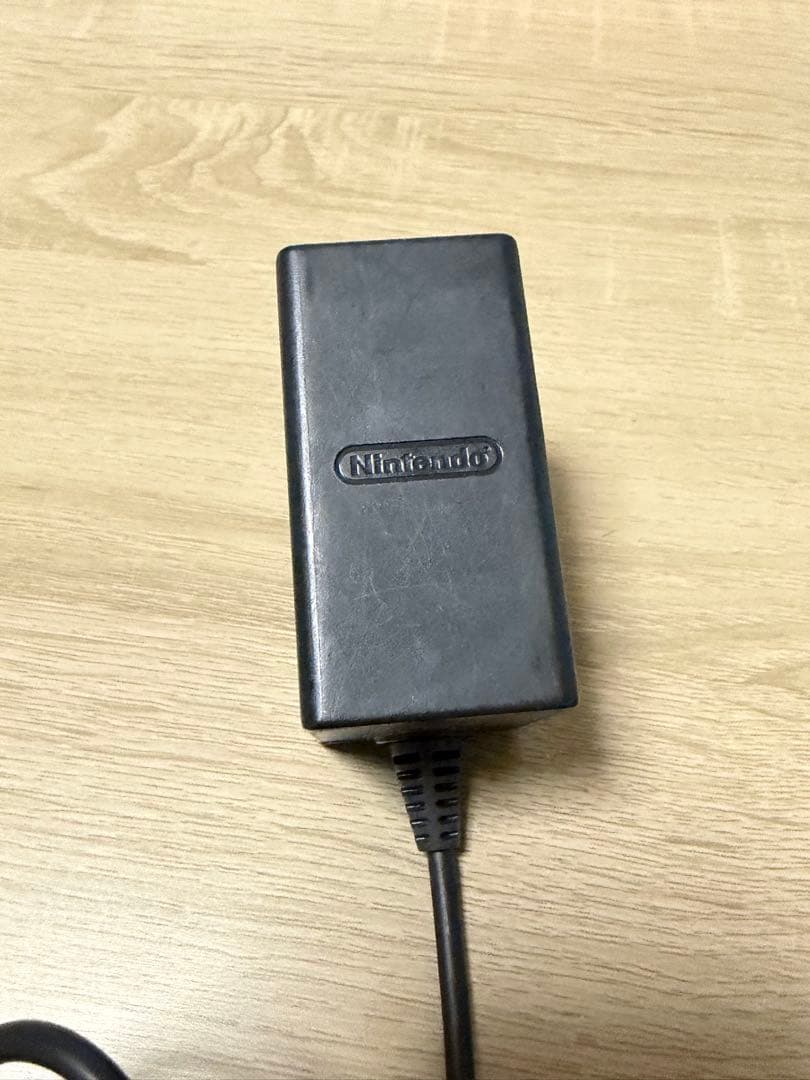 ニンテンドー Switchライト コーラル