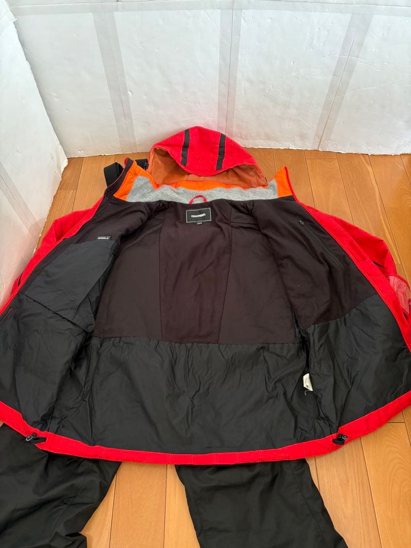 【送料無料】GOLD WIN スキーウェア　ゴールドウイン　上下セット　Ｍサイズ