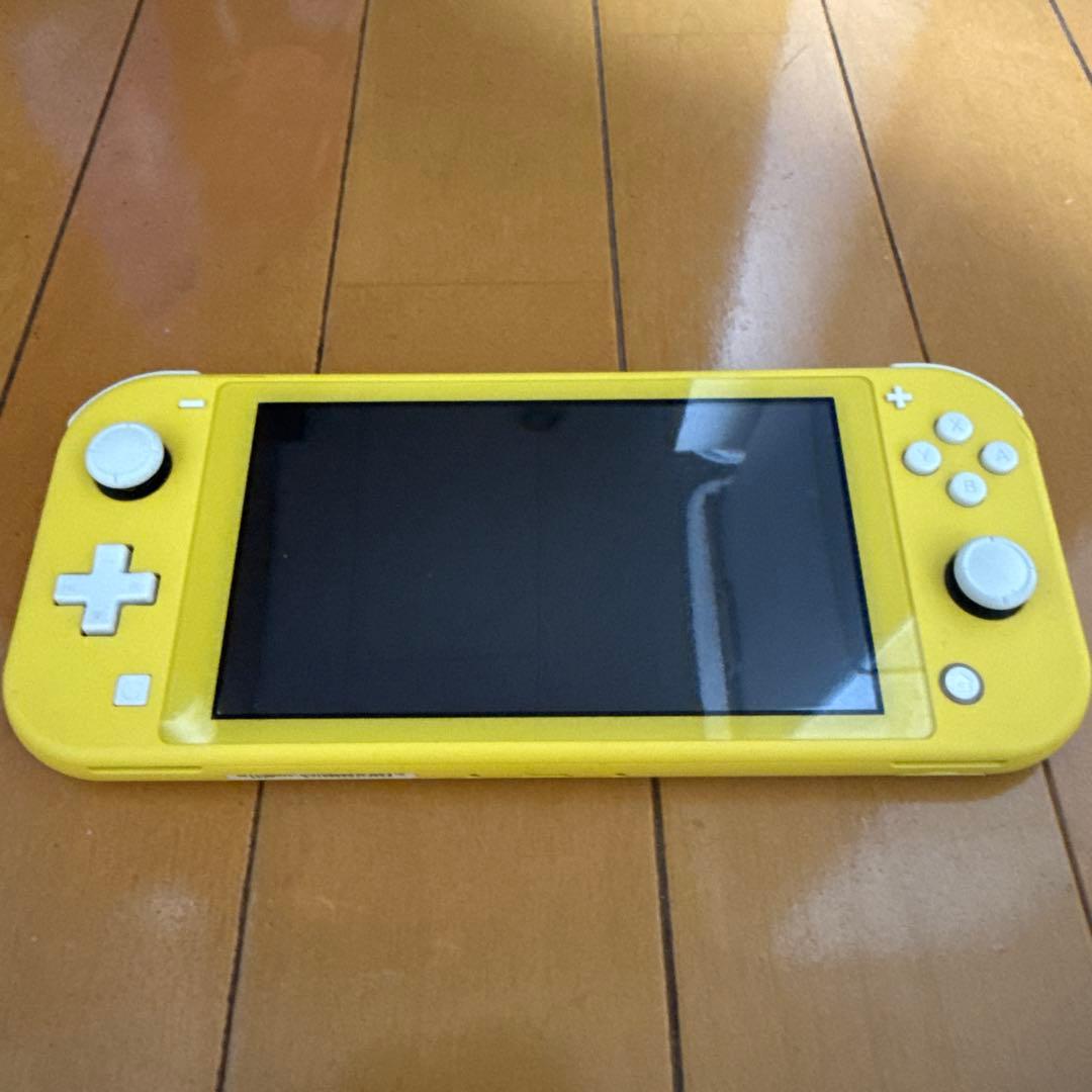 任天堂 スイッチ ライト イエロー 充電器付き