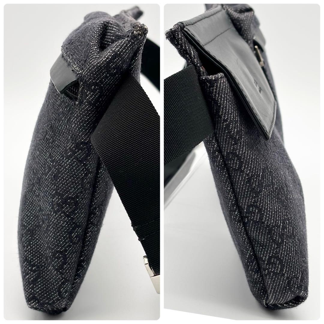 【✨美品、希少✨】　グッチ　ボディーバッグ　GGキャンバス　ネイビー系　紺　金具