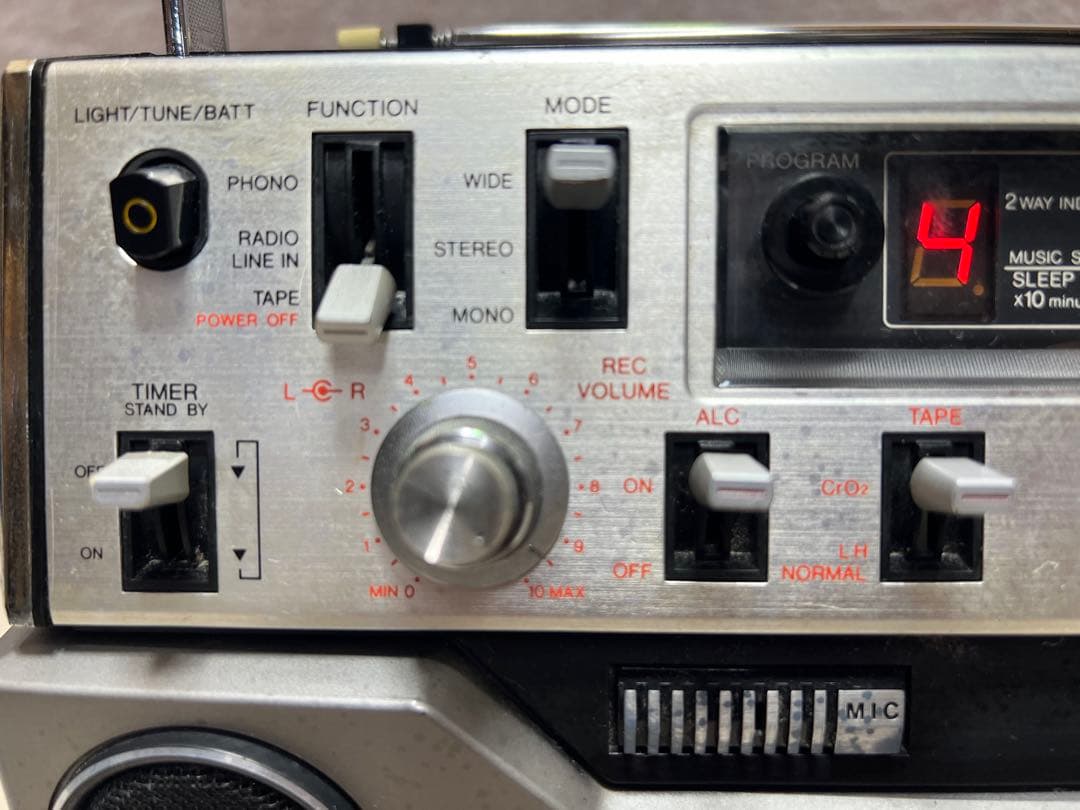 希少AIWAラジカセ CS-80 昭和レトロ ラジカセ 中古動作品 ビンテージ