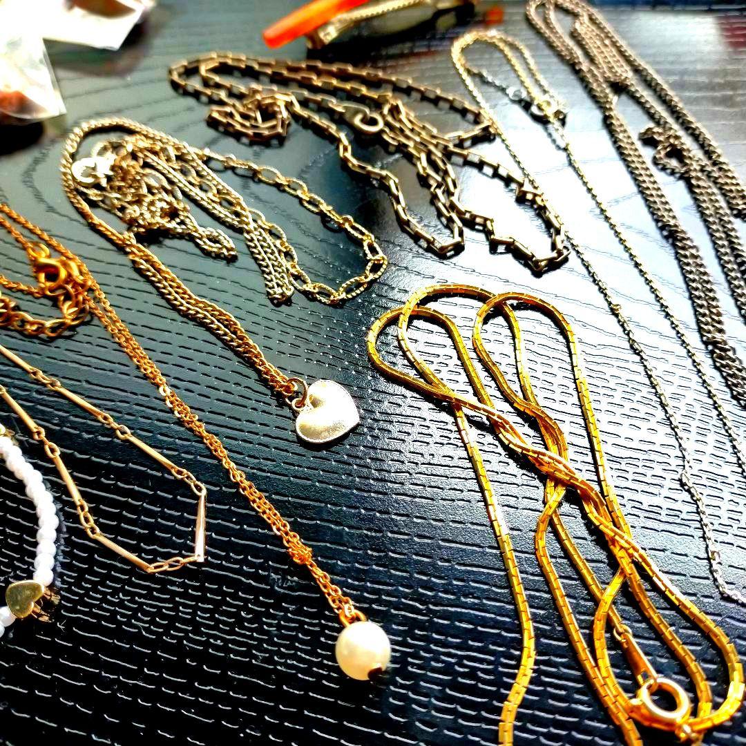 近*松様 遺品整理 アクセサリーまとめ売りヴィンテージ ゴールド 多数ネックレス