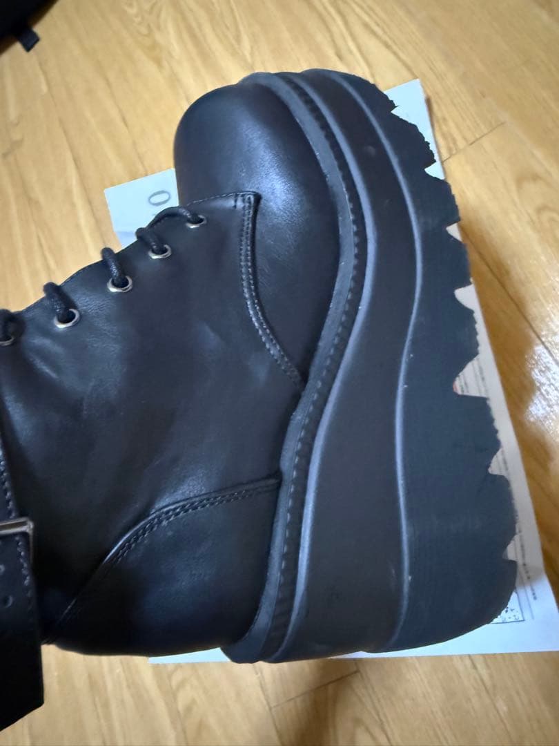 DEMONIA 厚底ブーツ US7(25cm相当)