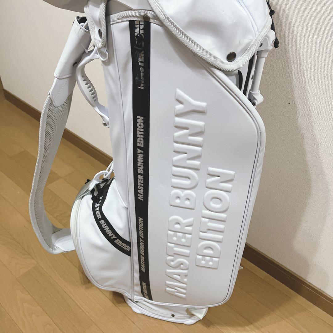 K252 MASTERBUNNY スタンド式キャディバッグ ホワイト