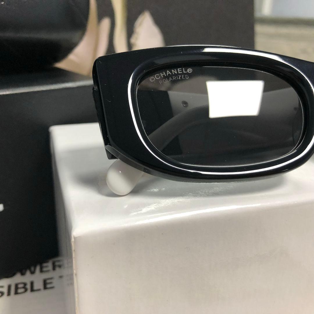 CHANEL ココマーク バイカラー サングラス ブラック×ホワイト