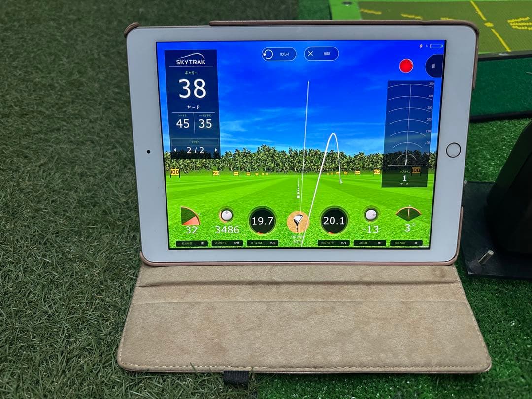 SKYTRAK 弾道測定器　iPad付きですぐに使える