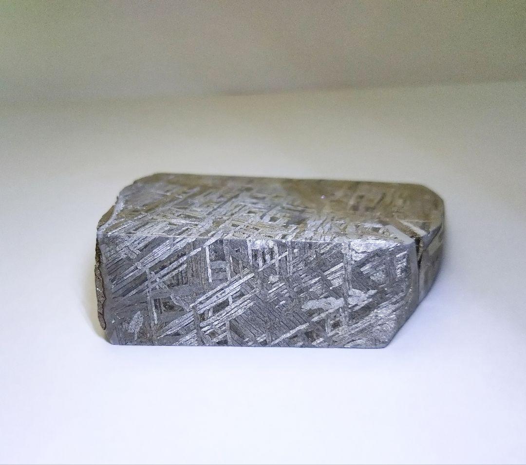 アルタイ隕石 737g 標本 鉄隕石 〈検索ワード ギベオン イミラック〉