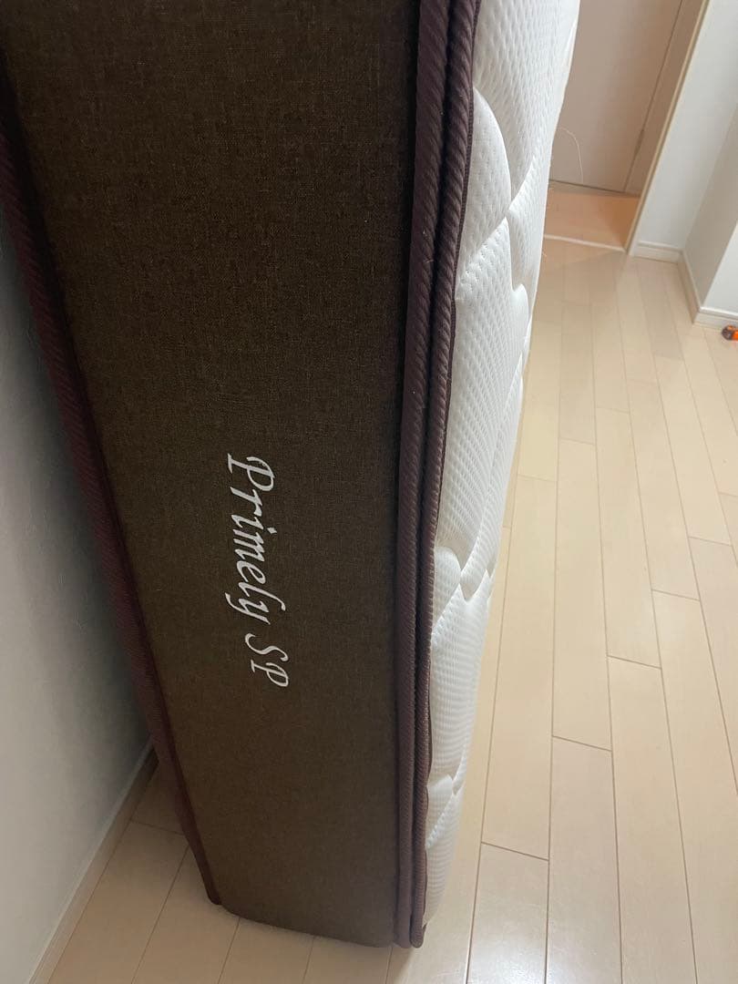 【9月末まで】大塚家具　Priority SP セミダブルマットレス　ベッド付き