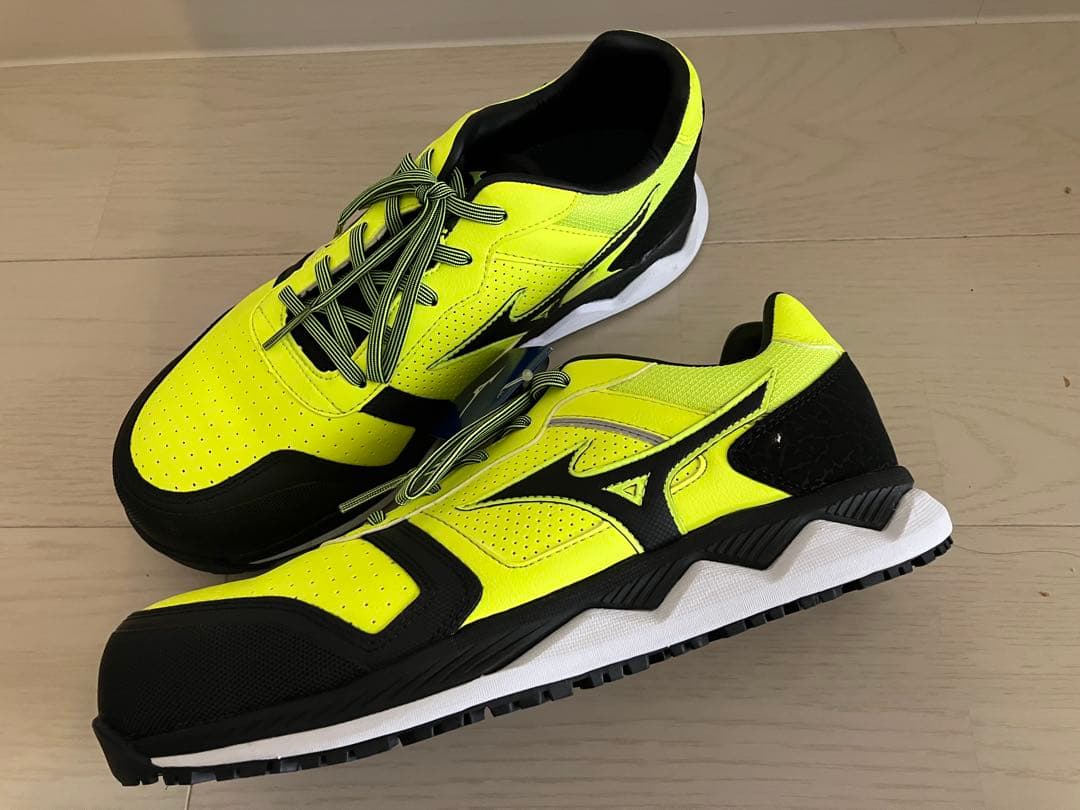 新品 27cmミズノ プロテクティブスニーカー オールマイティHW11L 安全靴