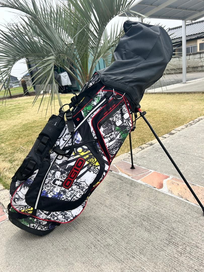 g*4様 OGIO オジオ OZONE XX 9.0型 アスリート キャディバッ