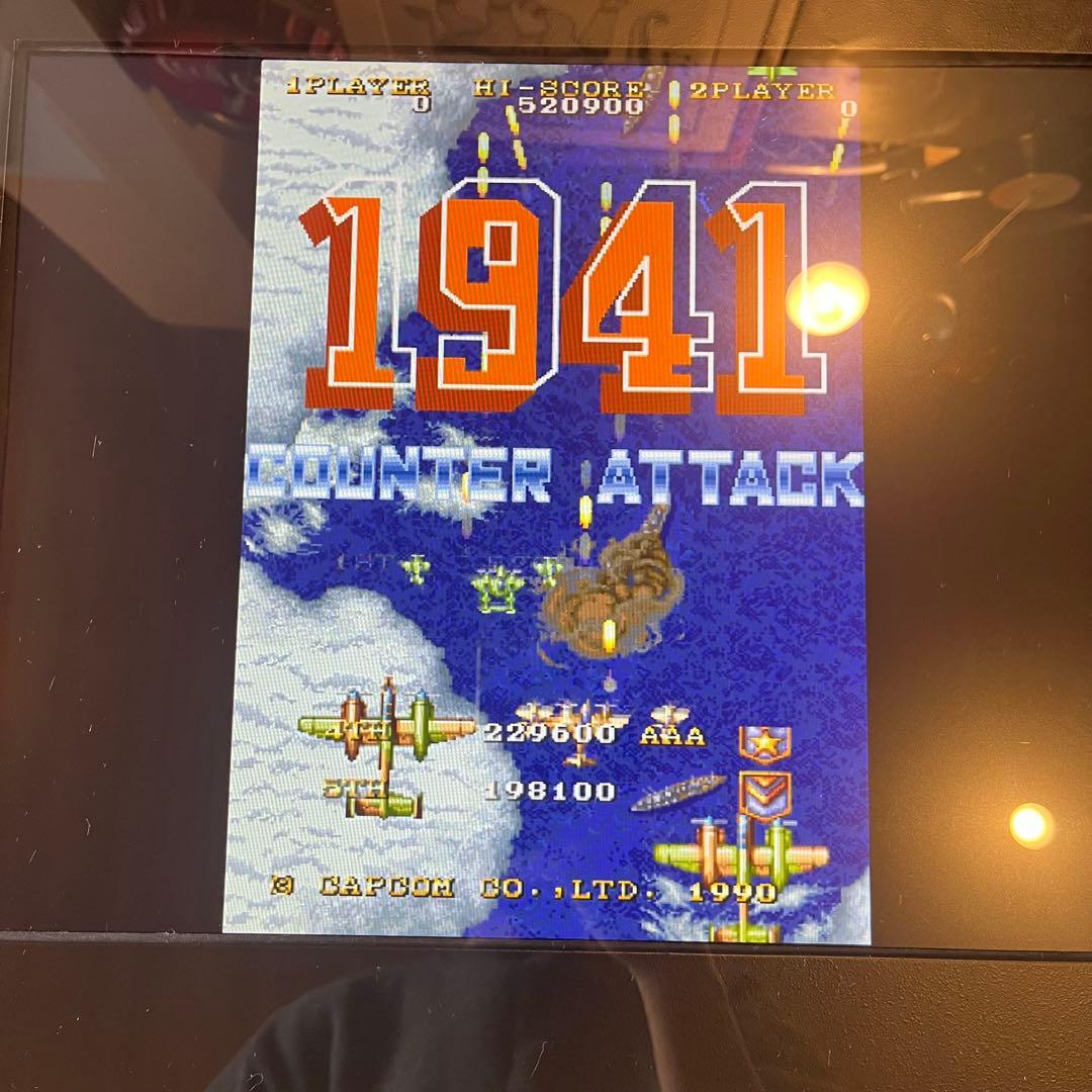 卓上ゲーム機　インベーダーゲーム　3285種類搭載　レトロゲーム　2015年製