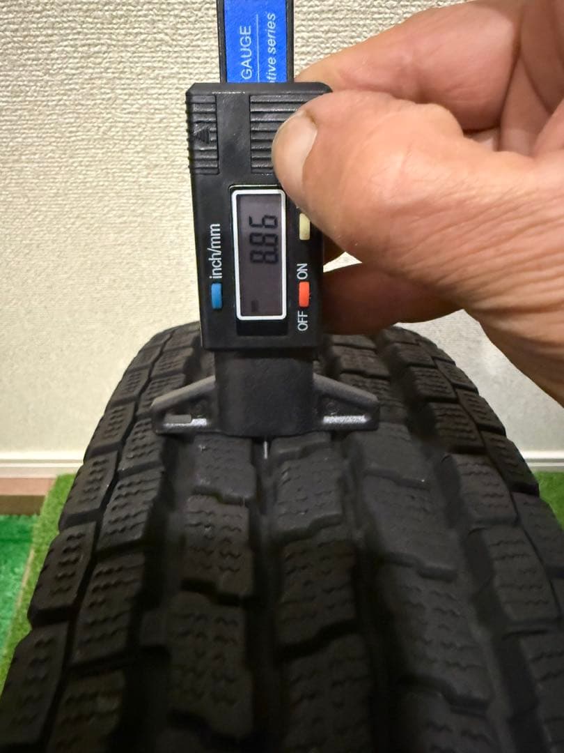 中古　スタッドレスタイヤ2024年製＆ホイール　4本セット