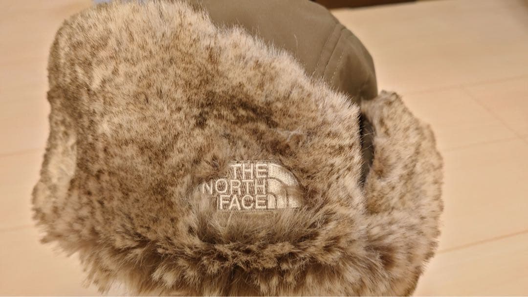 ボンバーキャップ　ノースフェイス