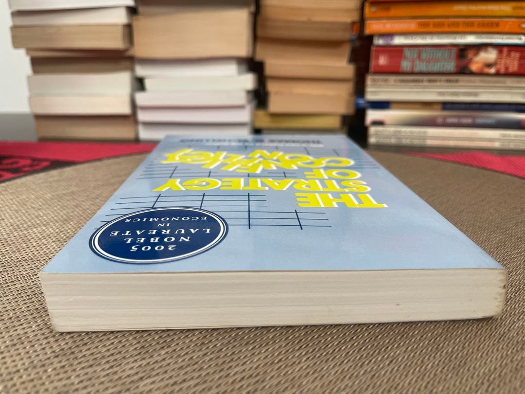 洋書 The Strategy of Conflict