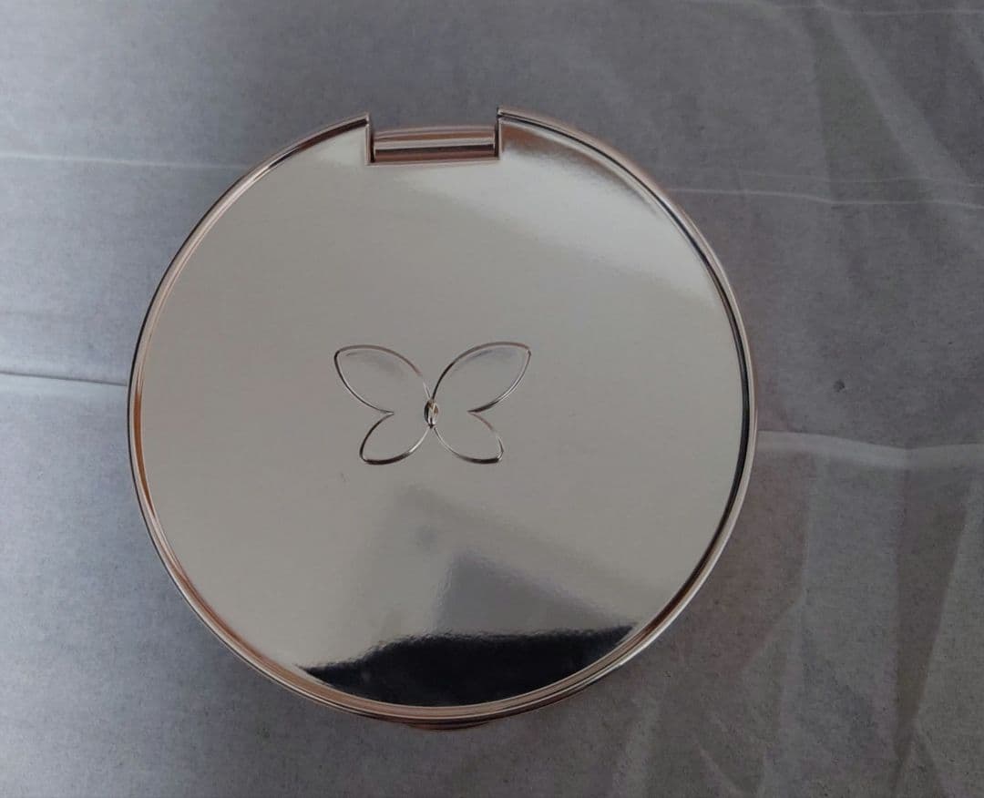 COSME DECORTE マルセルワンダース フェイスパウダー 2024