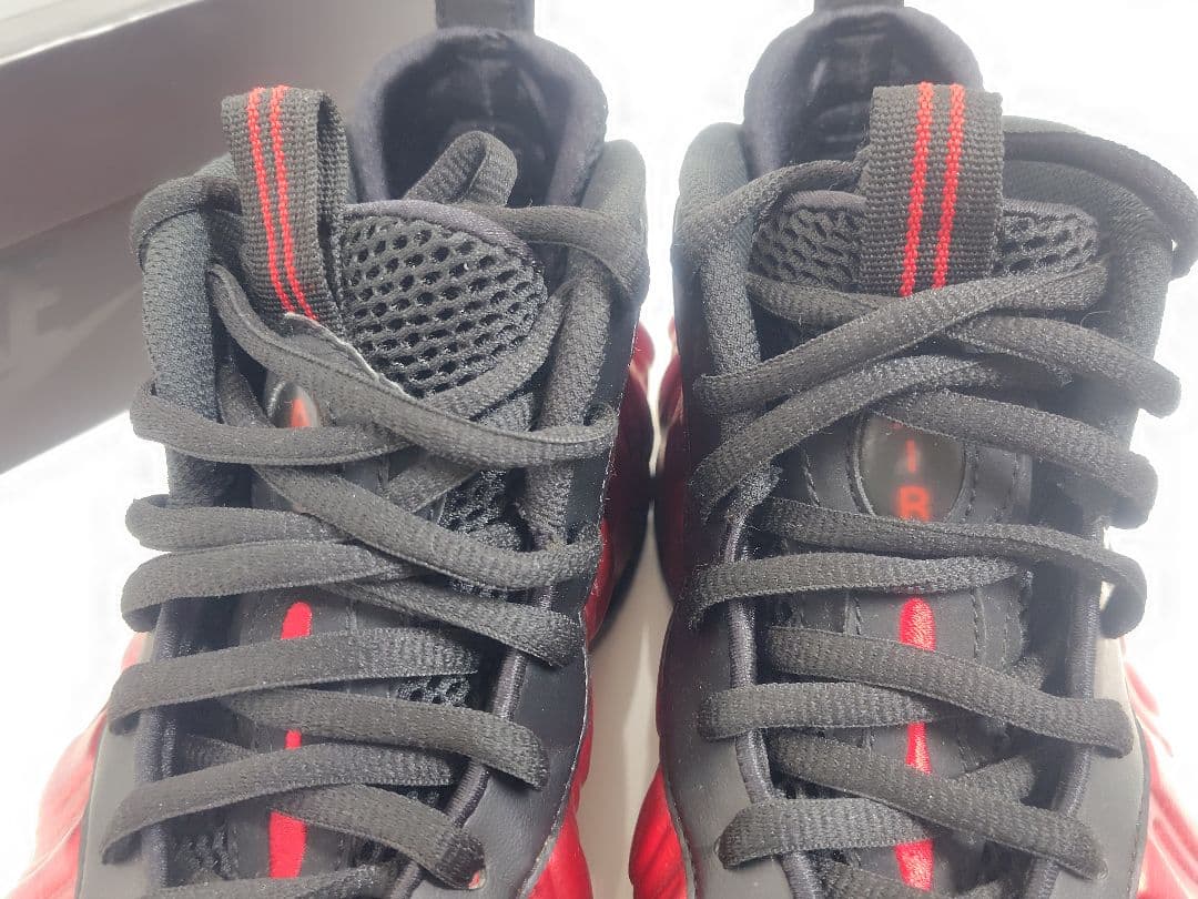 Nike エアフォームポジットプロ ユニバーシティレッド 28.5cm