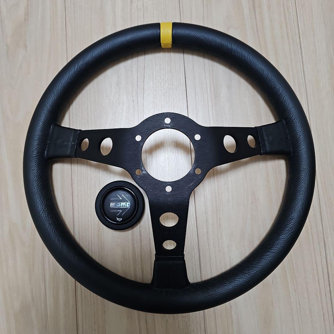 momo ステアリング MOD.07 ブラックレザー m-41 35Φ