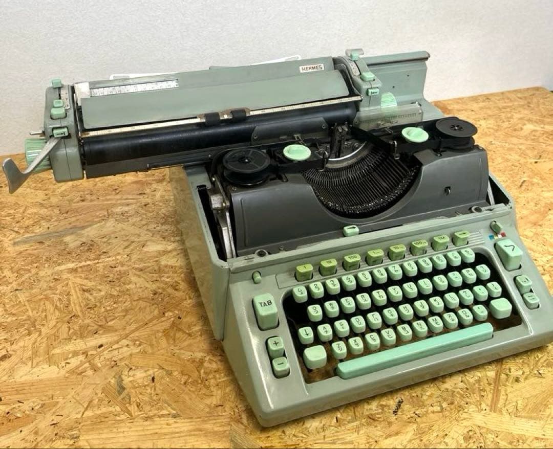 [送料無料　希少品]HERMES エルメス　タイプライター