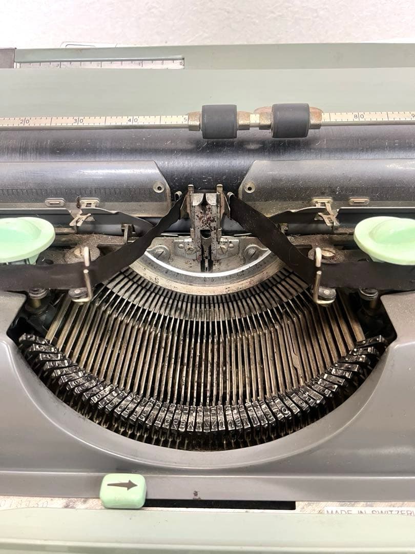 [送料無料　希少品]HERMES エルメス　タイプライター