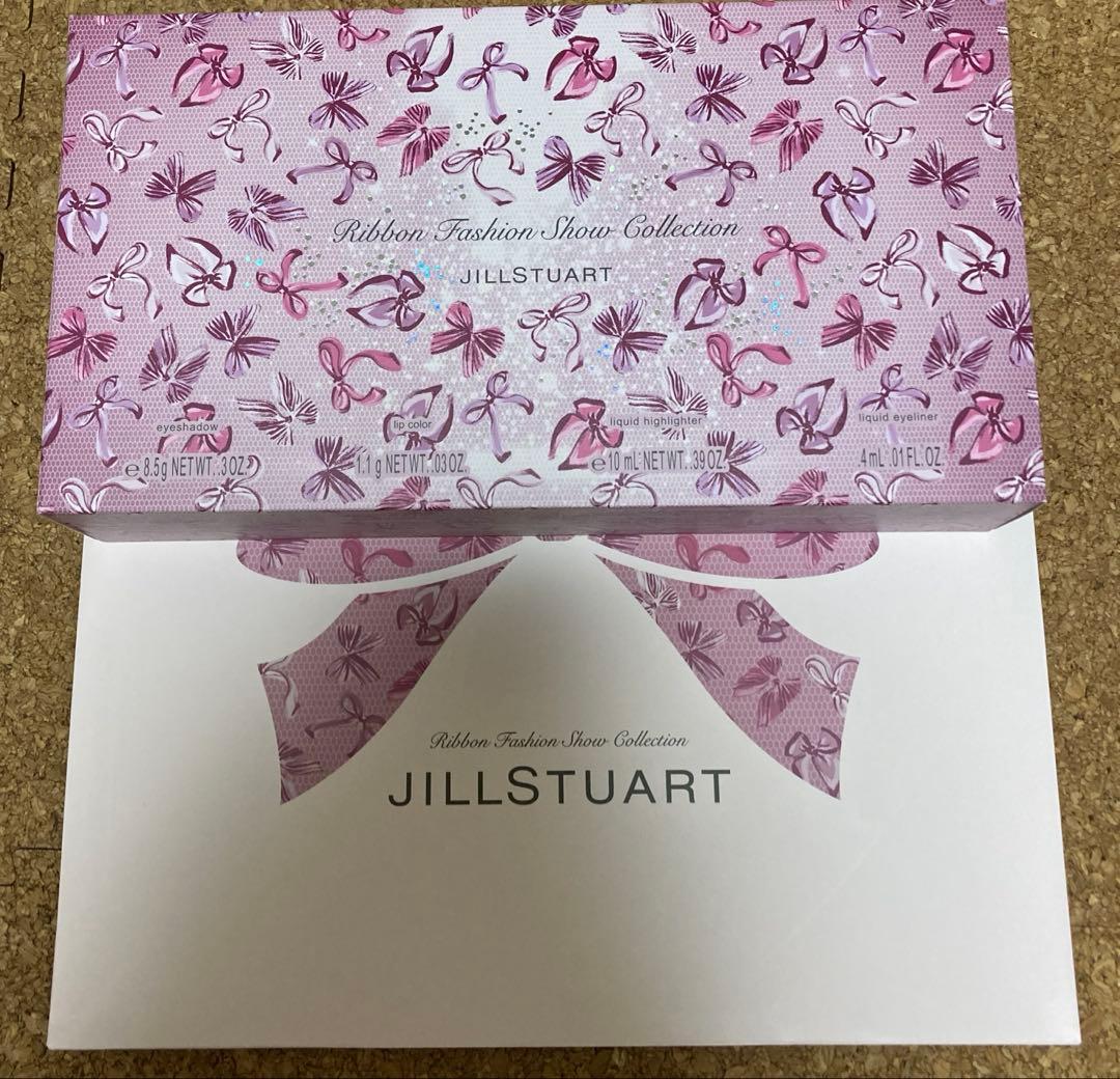 ジルスチュアート　クリスマスコフレ　リボンファッションショーコレクション