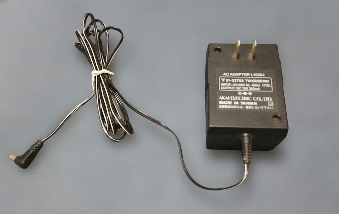 値下げ！AKAI SG01V ヴィンテージサウンドモジュール　電池交換済です。