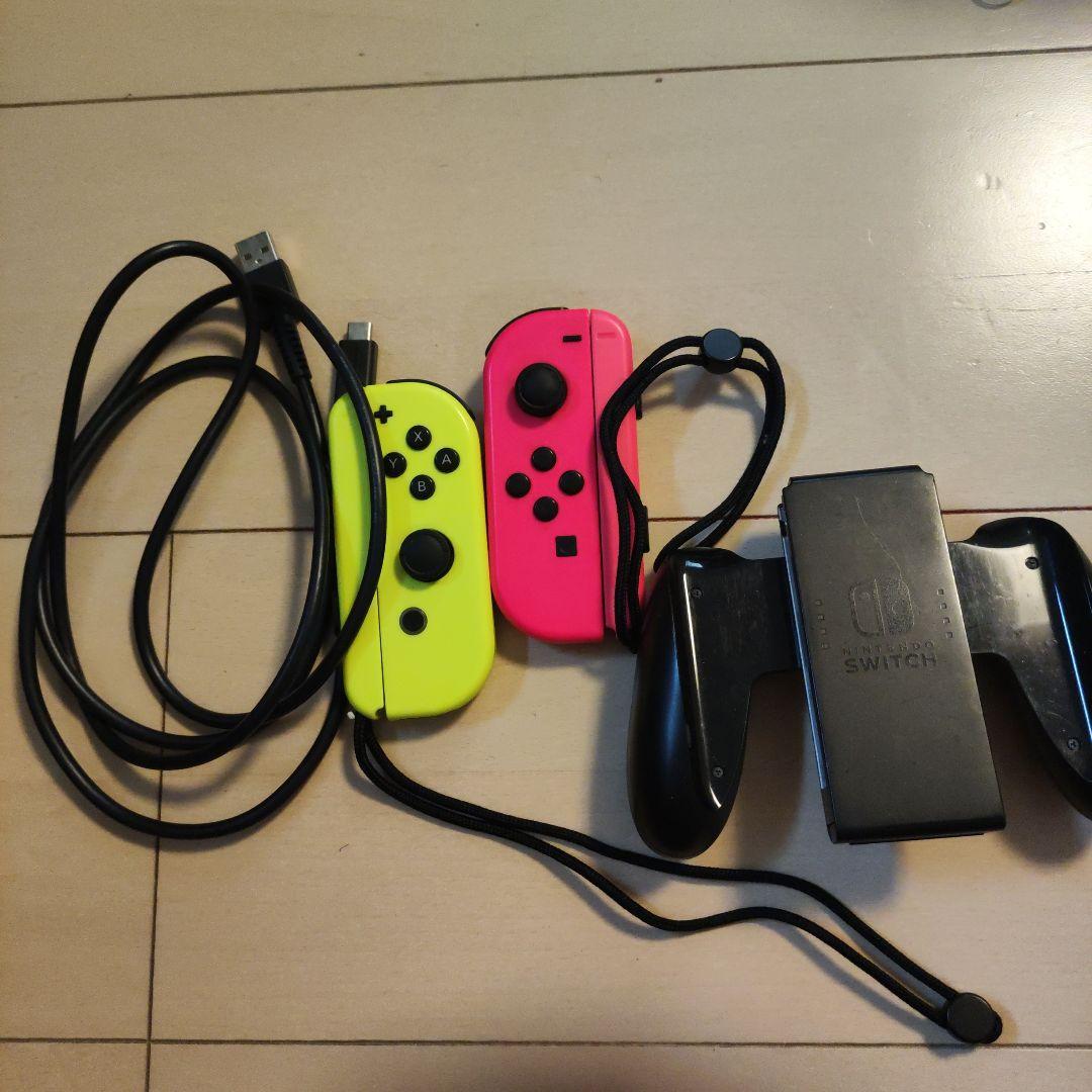 Nintendo Switch 本体 黒　付属品アリ