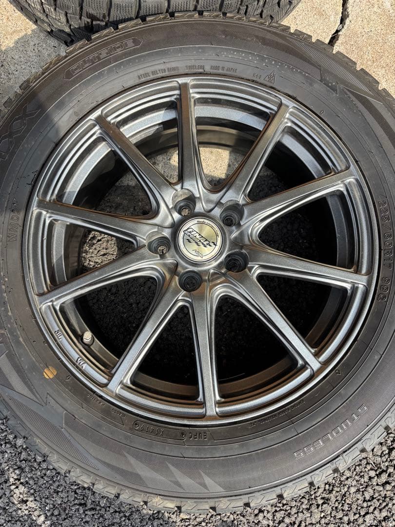 シルバースポークホイールセット DUNLOP 225/60R17