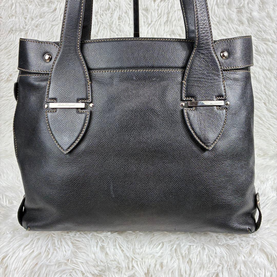 美品✨サルヴァトーレフェラガモ ビジネス トートバッグ レザー ガンチーニ