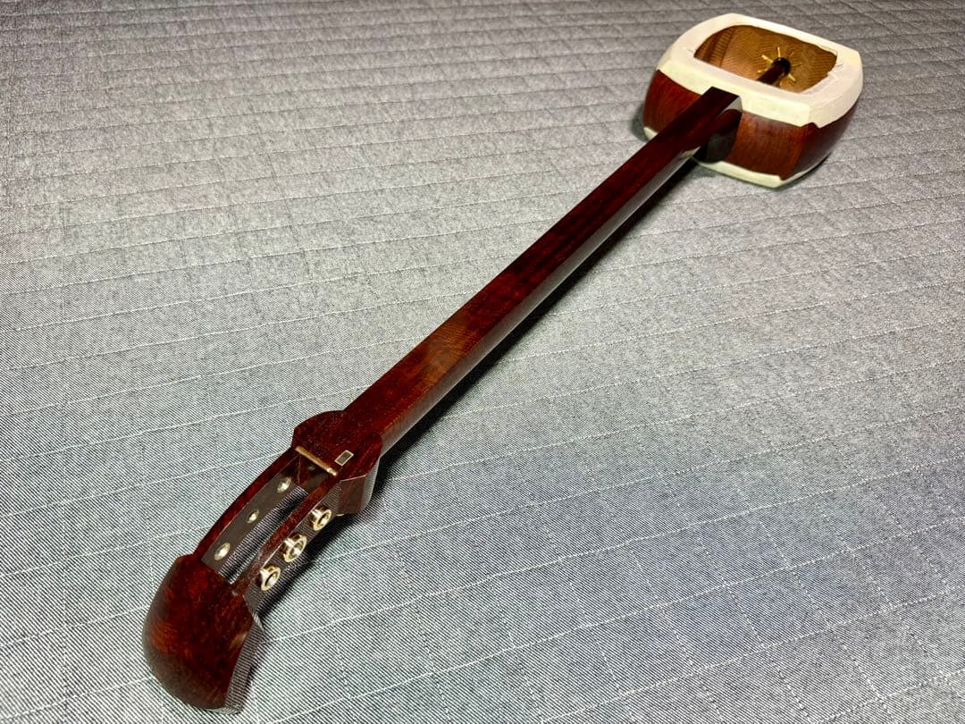 【虎・瘤杢】最高峰 津軽三味線 金細 子持綾杉 極上美品 超希少複雑混合杢 太棹