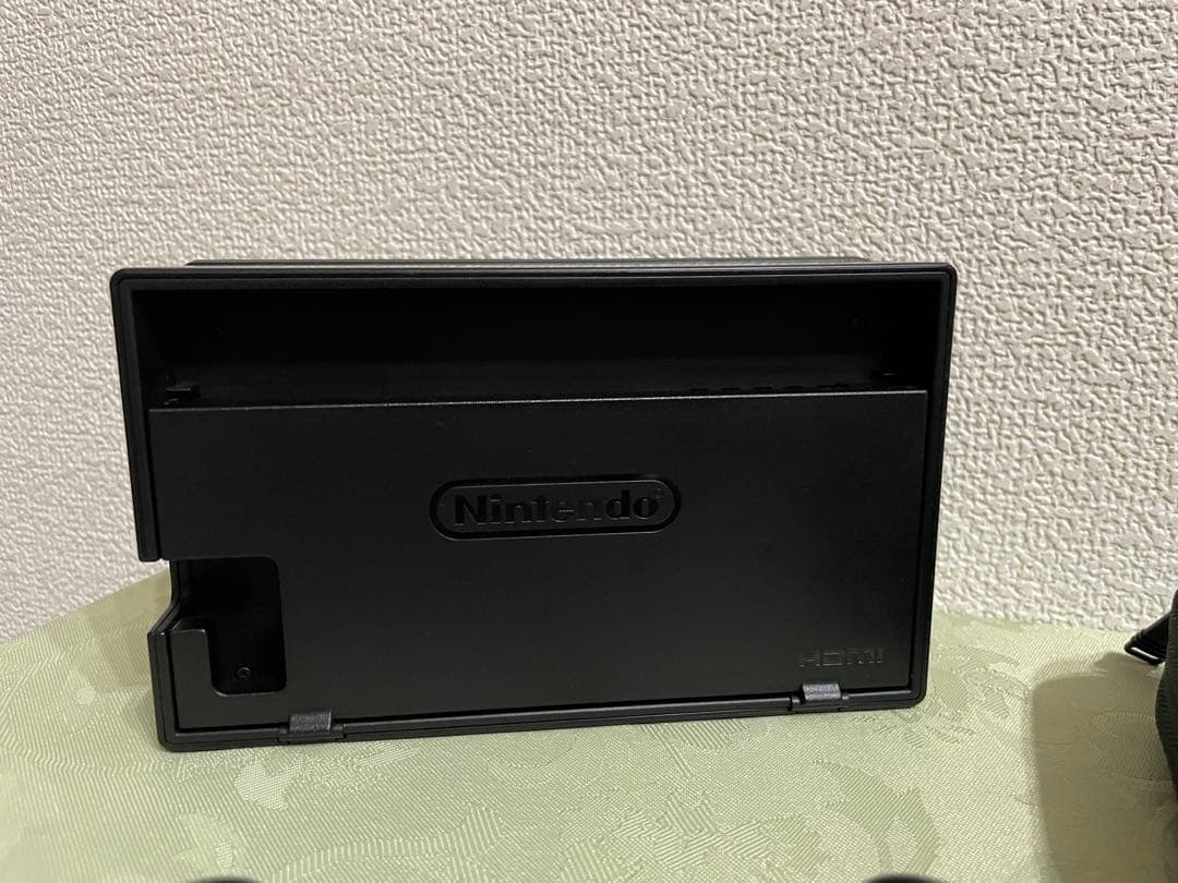 【極美品】Nintendo Switch 本体 ＋ 付属品セット 任天堂スイッチ