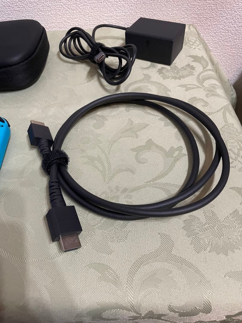 【極美品】Nintendo Switch 本体 ＋ 付属品セット 任天堂スイッチ