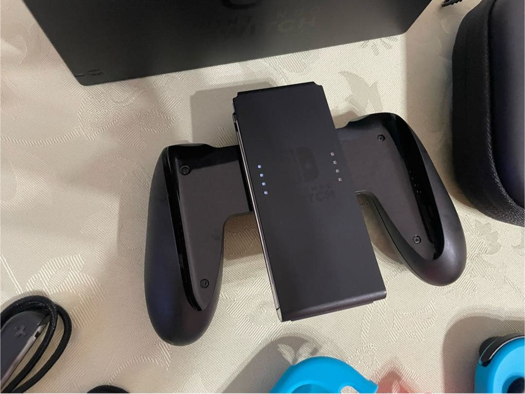 【極美品】Nintendo Switch 本体 ＋ 付属品セット 任天堂スイッチ