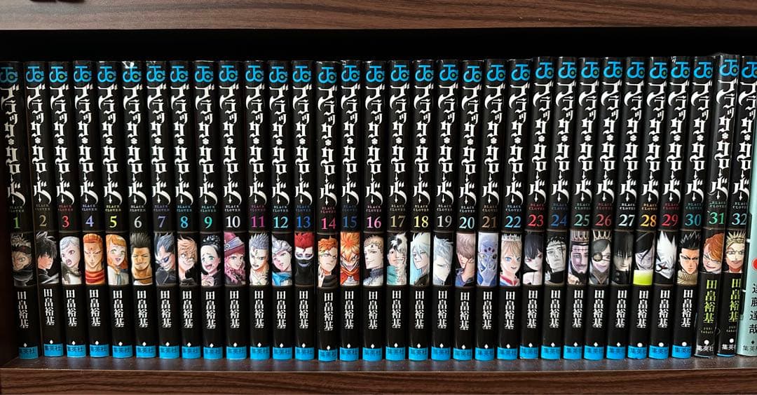 ブラッククローバー1巻から32巻セット
